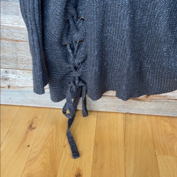 She + Sky loose sweater one size - Picture 2 of 7